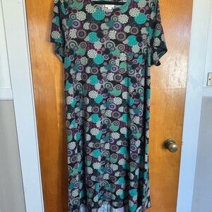 LuLaRoe Carly Swing Dress 2XL Circles pattern! So fun! T-shirt material